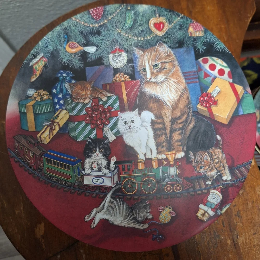 Christmas Cats Nesting Tins Containers - Picture 4 of 12